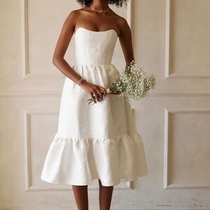 V Chapman Virgina Dress Size 2 Baroque Floral